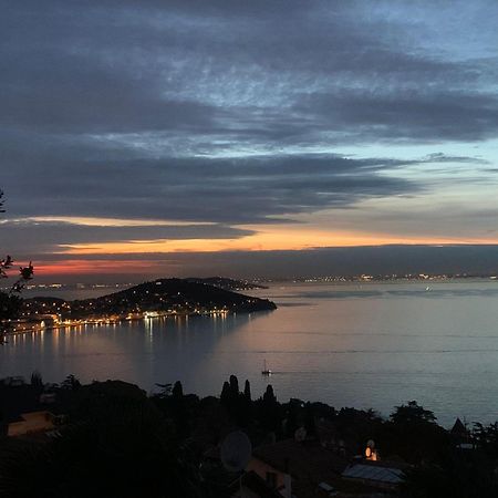 Ferienwohnung Bueyuekada Al Koesk Adalar Exterior foto